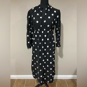 Old Navy polka dot maternity dress